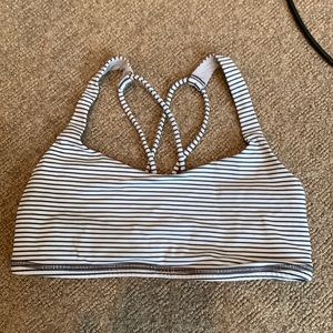 LuluLemon sports bra